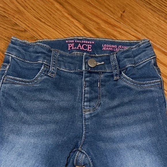 Girls Children’s Place Legging Jeans - Picture 3 of 5